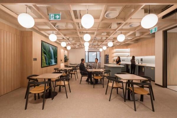 NS_REN_MOODY'S_029 (1)