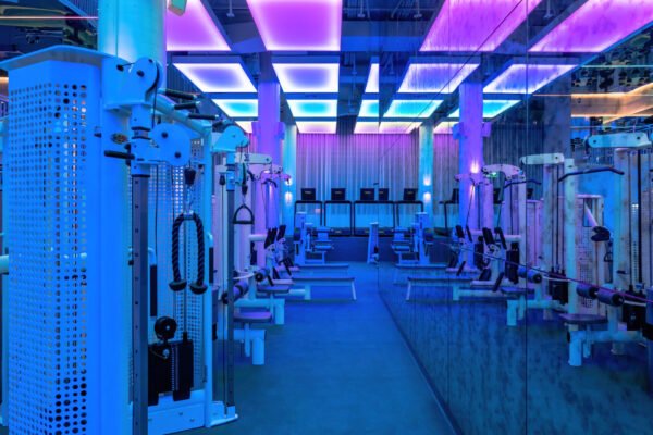 Optimized by JPEGmini 3.18.9.220874607-AV 0xd0058c2b